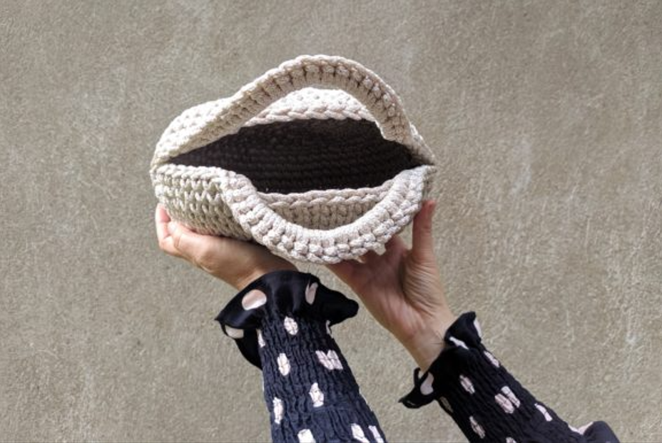 SILVER ROUND BAG - Crochet Pattern